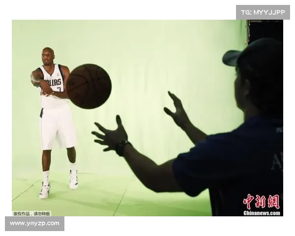 以马内离队真相揭晓从更衣室矛盾到职业生涯新抉择 以马内离队真相揭晓从更衣室矛盾到职业生涯新抉择